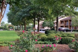 Courtyard Birmingham Hoover Image