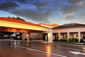 Courtyard by Marriott Dallas LBJ at Josey Image