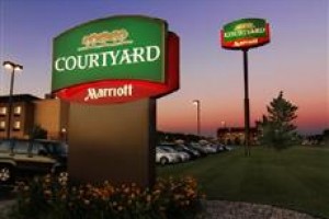 Courtyard by Marriott Moorhead Image