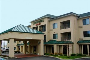 Courtyard by Marriott Dayton North voted 10th best hotel in Dayton