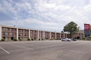 Courtyard by Marriott Richmond Airport Image