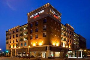 Courtyard Rochester Mayo Clinic Area/Saint Marys voted 4th best hotel in Rochester 