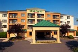 Courtyard by Marriott Cranbury South Brunswick Image