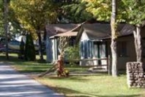 Cozy Cabins Image