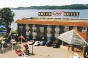 Crest Hotel voted 10th best hotel in Prince Rupert