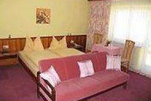 Hotel Cristallago Image