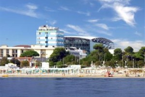 Cristallo Hotel Riccione Image
