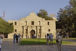 Crockett Hotel Image