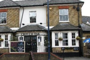 Crouch Oak Bed and Breakfast Addlestone voted  best hotel in Addlestone