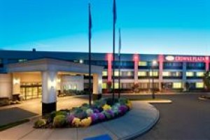 Crowne Plaza Hotel Long Island-MacArthur Airport Image