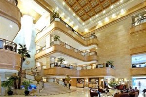 Crowne Plaza Hotel Qingdao Image