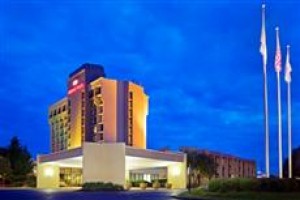 Crowne Plaza Somerset-Bridgewater Image