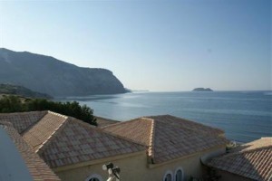 Crystal Beach Hotel Kalamaki Image