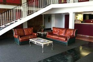 CVI Hotel - Collegiate Village Inn Image