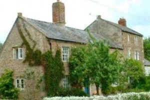 Damson Cottage Bed & Breakfast Chippenham Image