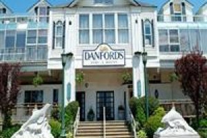 Danfords Hotel & Marina voted  best hotel in Port Jefferson