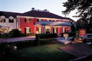 Dan'l Webster Inn Image