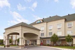 Days Inn Ottawa Airport Image