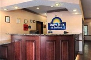 Days Inn and Suites Airport Albuquerque Image