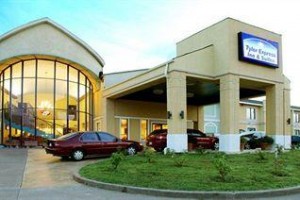Days Inn & Suites Tyler Image
