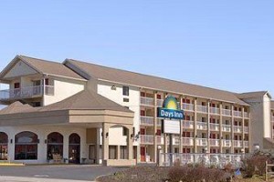 Days Inn Apple Valley Sevierville Image