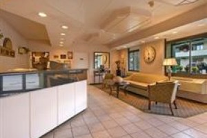 Days Inn Boston Danvers Image