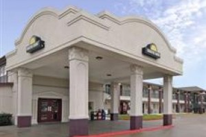 Days Inn Bryan College Station Image
