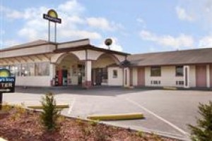 Days Inn Calera Image