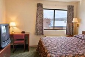 Days Inn Carbondale Image