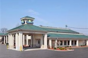 Days Inn Covington voted 2nd best hotel in Covington 