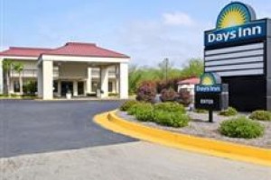 Days Inn Dublin (Georgia) voted 5th best hotel in Dublin 