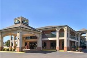 Days Inn Franklin (Kentucky) voted 4th best hotel in Franklin 