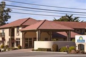 Americas Best Value Inn & Suites Half Moon Bay Image