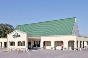 Knights Inn voted 5th best hotel in Henderson 