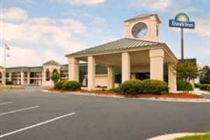 Days Inn Metter Image
