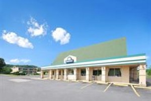 Days Inn Staunton / Mint Springs Image