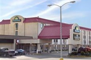 Days Inn North Knoxville Image
