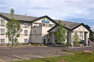 Days Inn Thunder Bay North Image