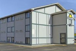 Days Inn Oak Grove Image