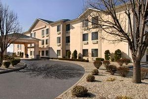 Days Inn O'Fallon Image