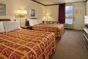 Days Inn Scottsboro Image