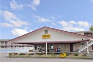 Days Inn Tell City Image