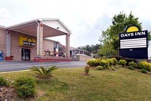 Days Inn Union City voted 2nd best hotel in Union City 