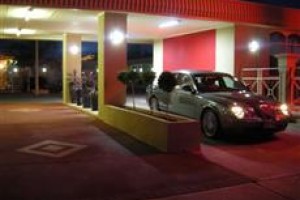 Desert Sand Motor Inn Broken Hill Image