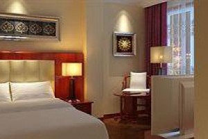 Diamond Hotel Phnom Penh Image