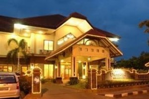 Diamond Hotel Solo Image