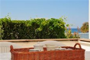 Diklo Beach Apartments Image