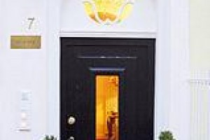 Dirazi Guesthouse Frankfurt am Main Image