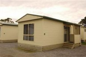 Discovery Holiday Parks Cabins Strahan Image