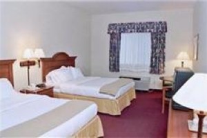 Dollinger's Inn & Suites Image